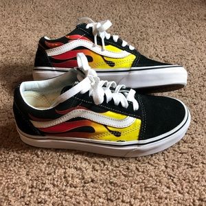 Low Top Vans (Unisex)